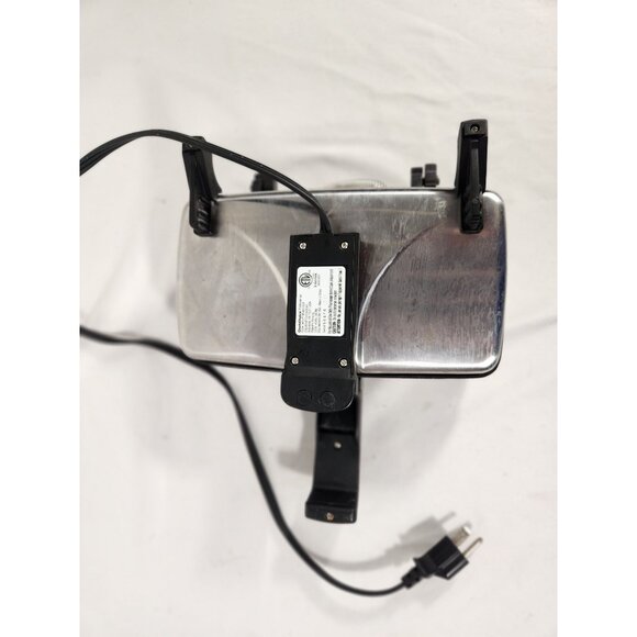 Chefs Choice International Pizzelle Pro Express Bake Toscano Maker Model 834 - Picture 3 of 5